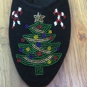 COLOR WORKS Christmas Shoes/Slippers